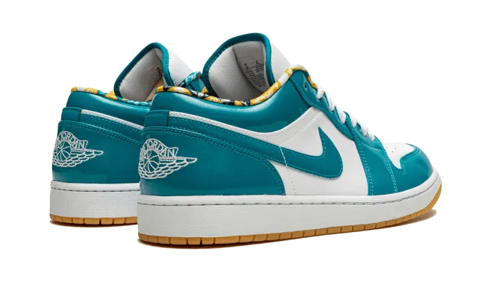 Air Jordan 1 Low SE Barcelona Print - Buy now at Nike.