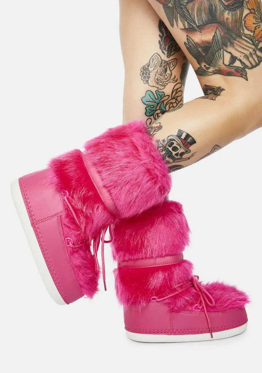 Baddie Burr Fuzzy Boots