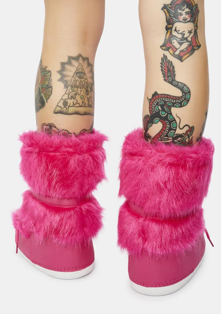 Baddie Burr Fuzzy Boots