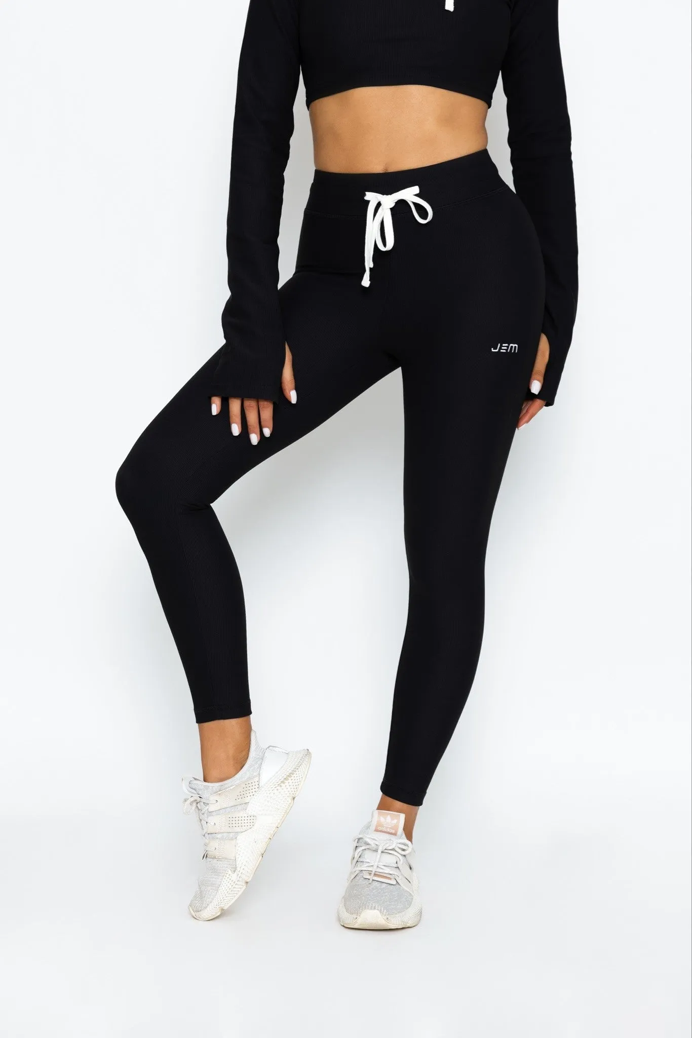 Black Repose Leggings