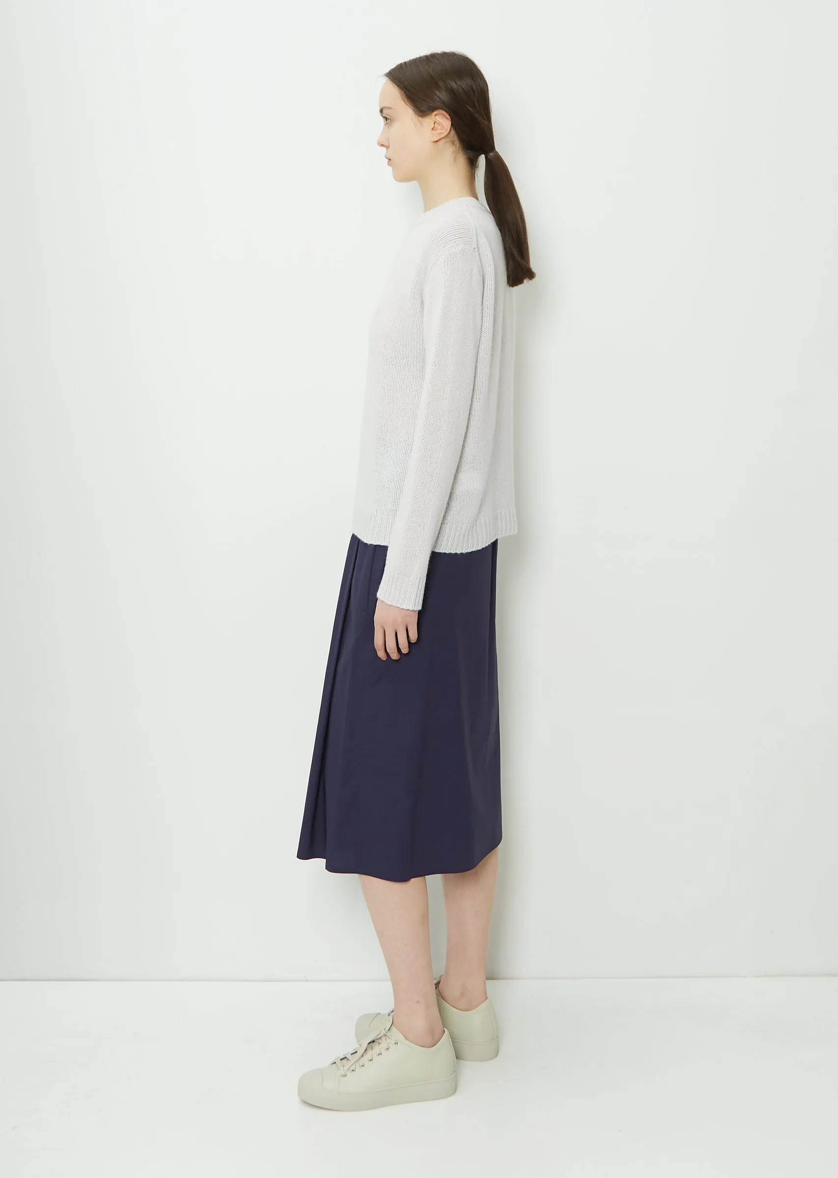 C-Neck Cashmere Sweater - Mastic - Shop Now