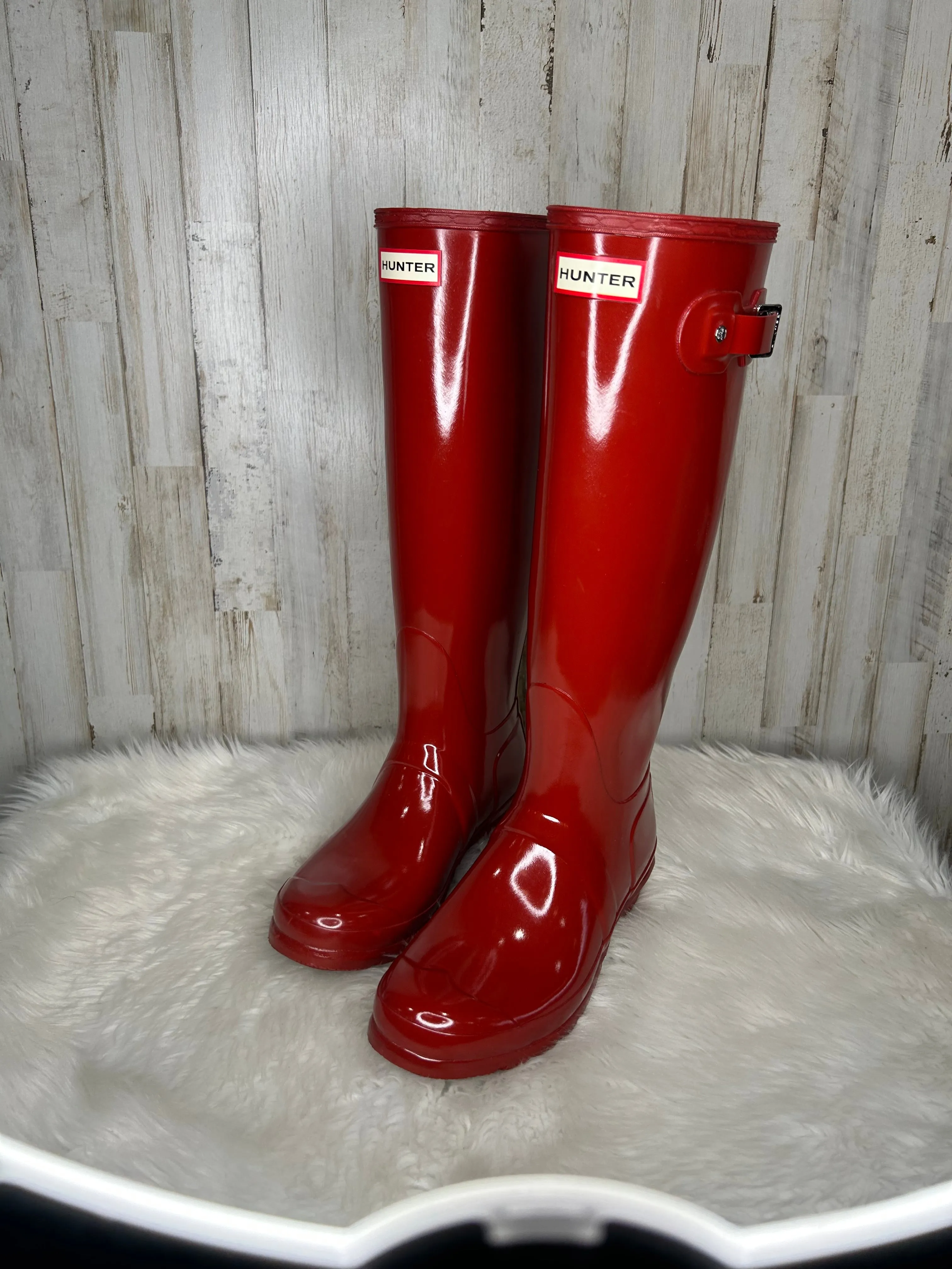 Hunter Knee-High Flat Boots in Size 8