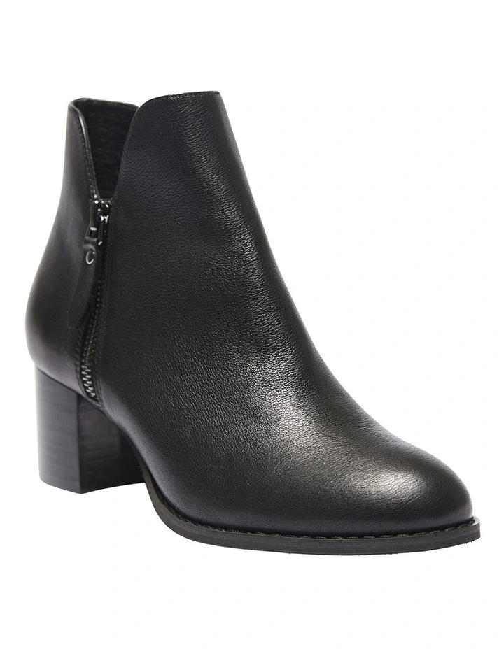 Latch Boots in Black Glove