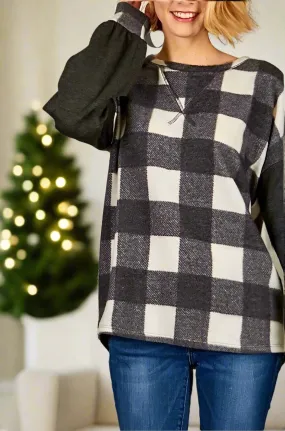 Plaid Women's Top - Long Sleeve Shirt in Sizes S/M/L.