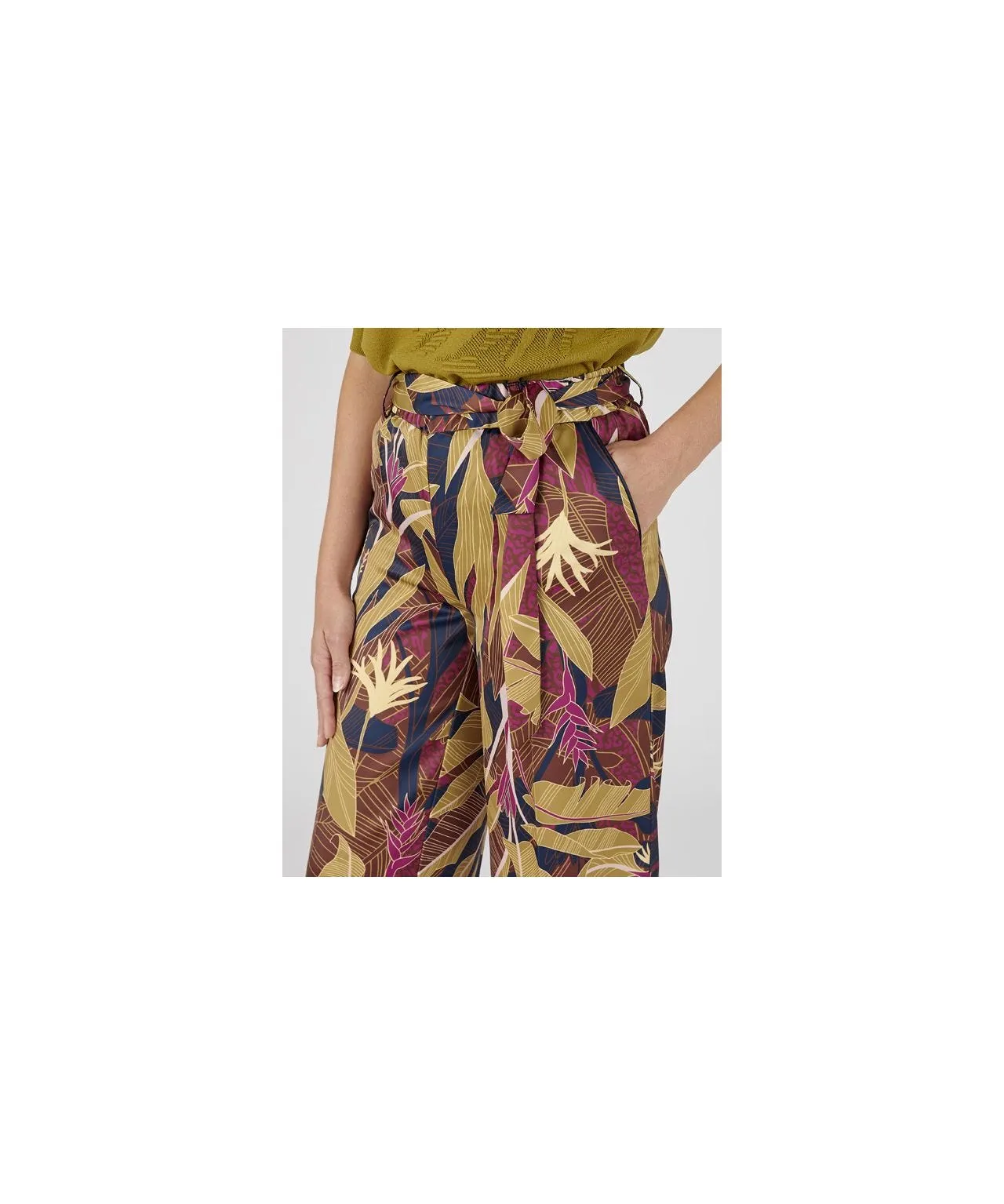 Printed wide leg trousers