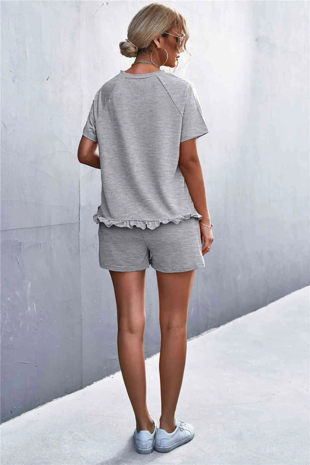 Raglan Sleeve Ruffle Hem Top Shorts Pockets