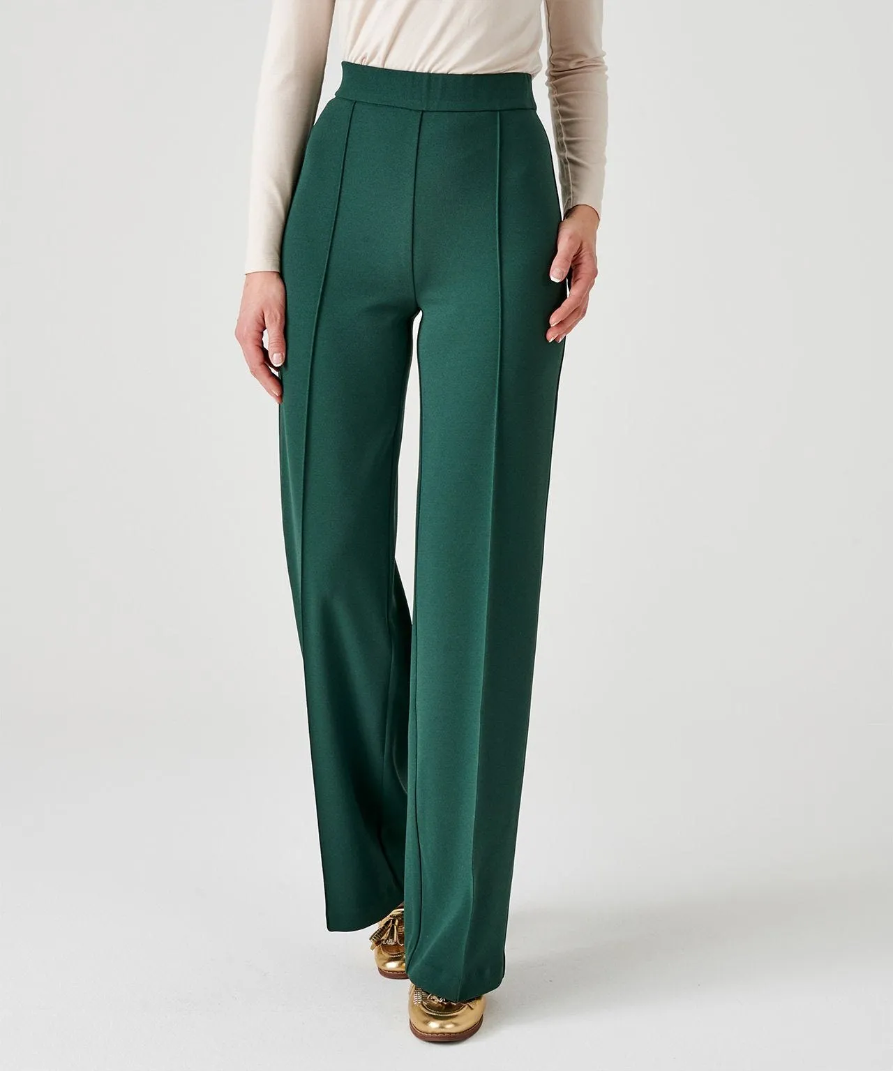 Wide-Leg Comfort Fit Pants with Stretch Fabric